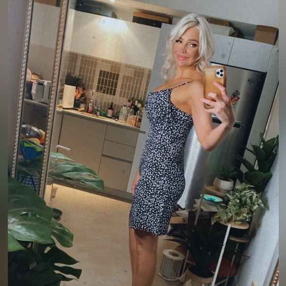 🖤🤍 Dazy Floral Print Cami Dress 🤍🖤 Brand New Size Large (AU SIZE 8) - Picture 13 of 13